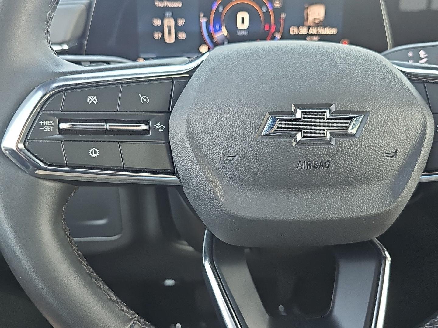 Used 2025 Black Chevrolet Z71 image 22