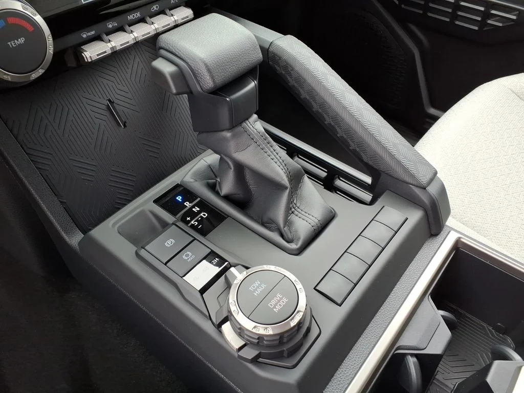 New 2026 Cutting Edge Toyota SR5 image 16