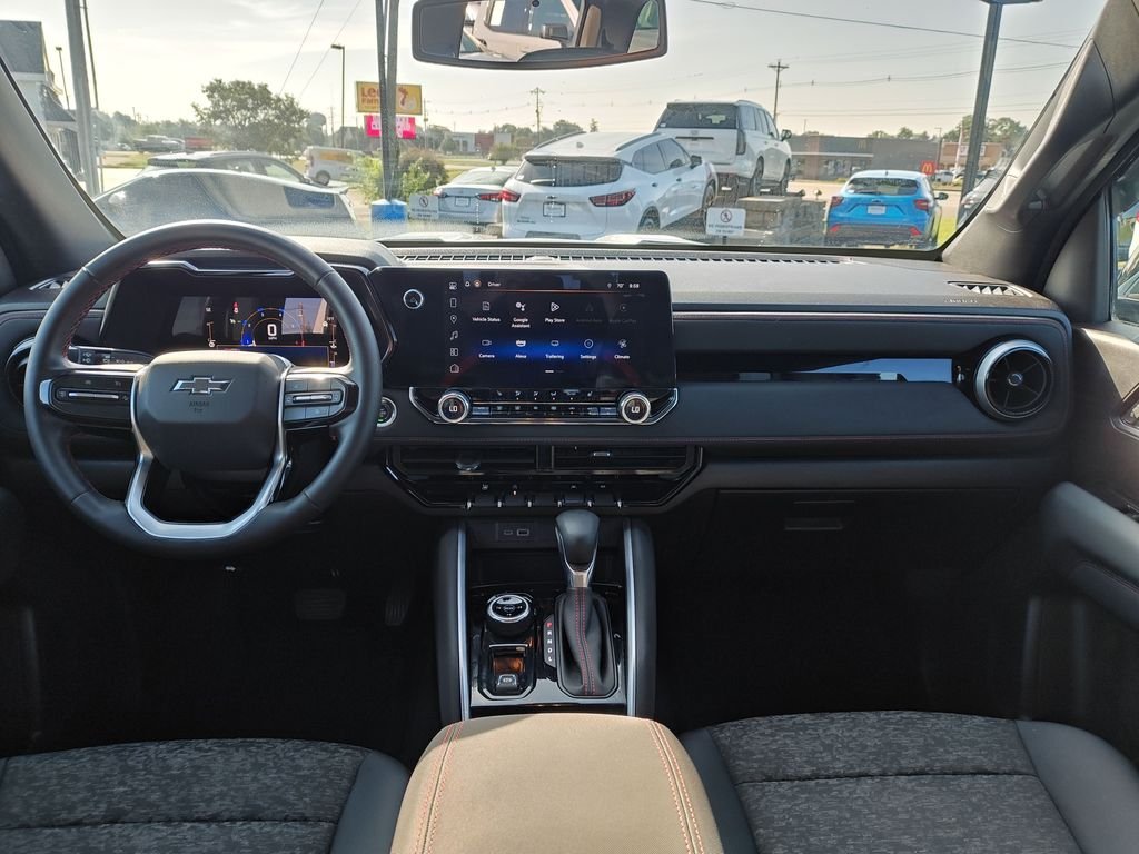 Used 2023 White Chevrolet Z71 image 15
