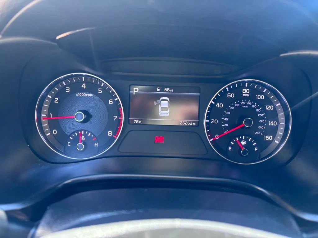 Used 2023 Gray Kia GT-Line image 11