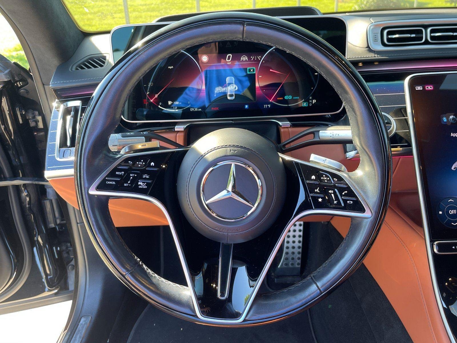 Used 2022 Obsidian Black Metallic Mercedes-Benz S 580 image 15