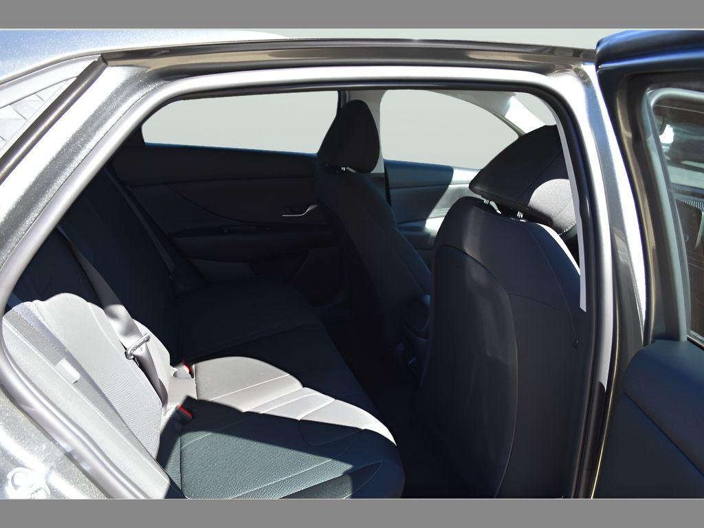 New 2026 Amazon Gray Hyundai SE image 14