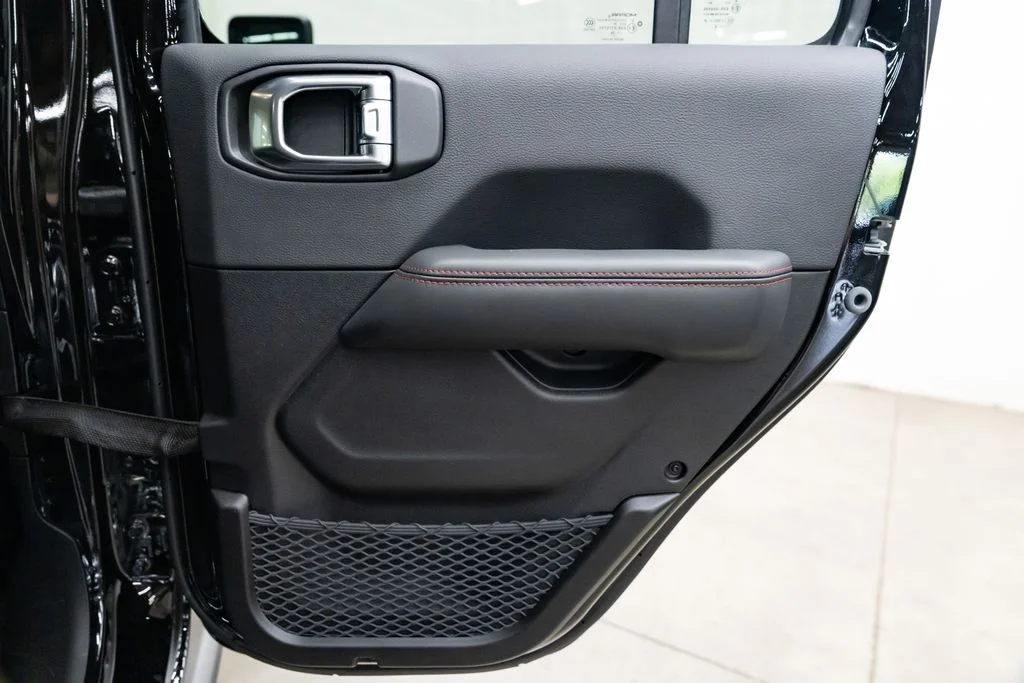 New 2026 Black Clear-Coat Exterior Paint Jeep Rubicon X image 31