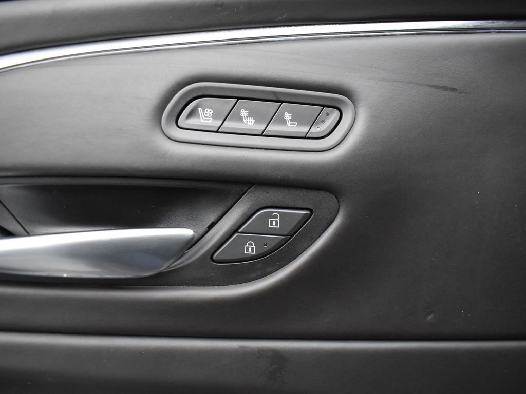 2022 CADILLAC ESCALADE - Image 13