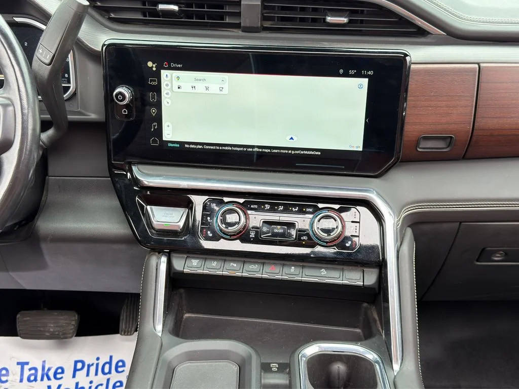 Used 2024 White GMC Denali Ultimate image 16