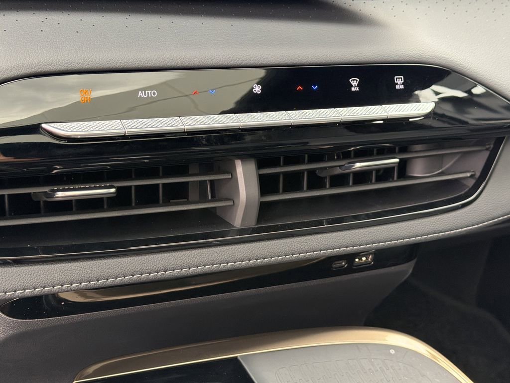 2026 Buick Enclave Avenir - Photo 26