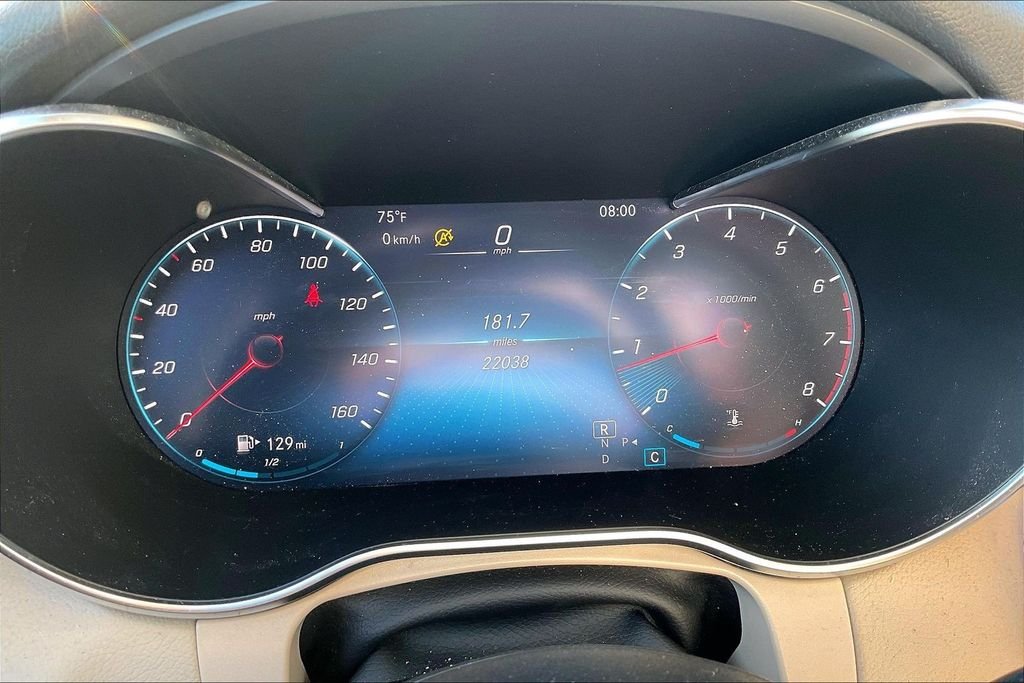 2022 Mercedes-Benz GLC GLC300 - Photo 9