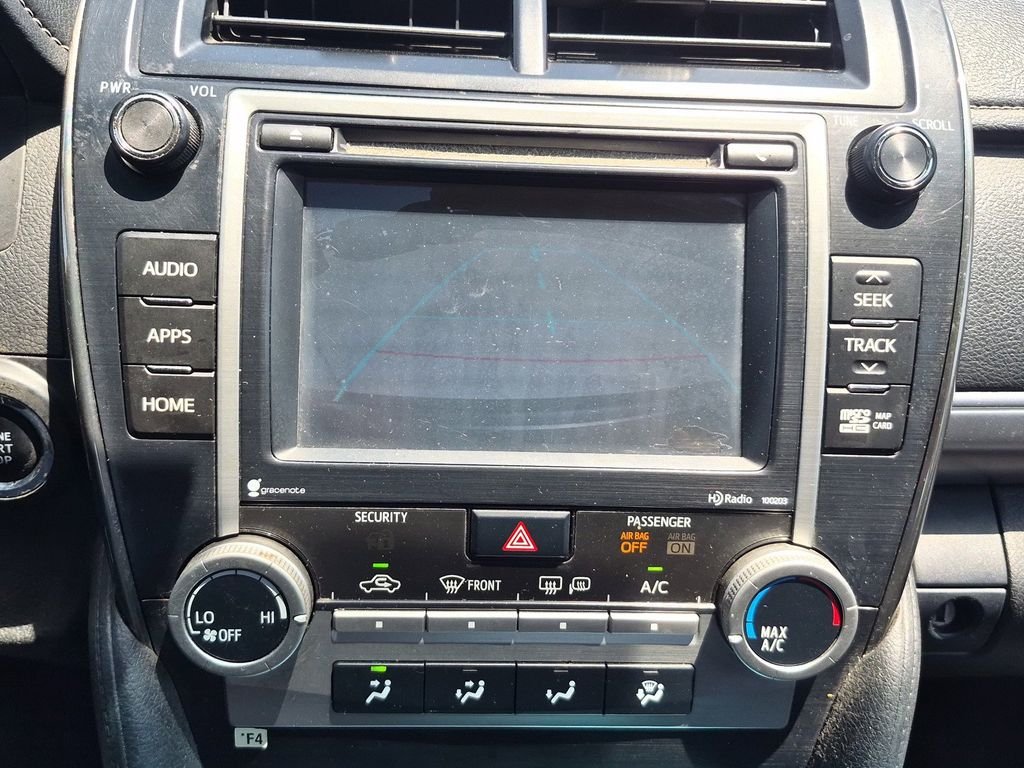 Used 2014 Magnetic Gray Metallic Toyota SE image 22