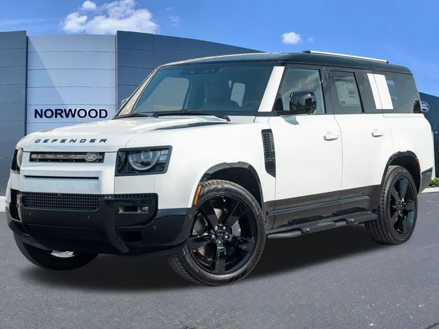 2026 Land Rover Defender 130 X-Dynamic SE