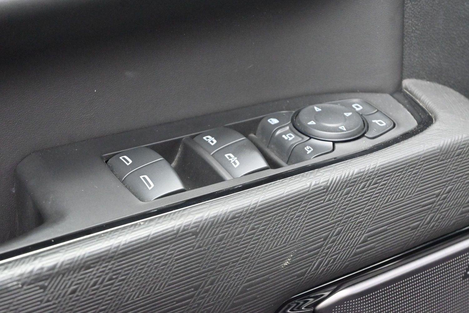 Used 2024 Titanium Rush Metallic GMC AT4X image 12
