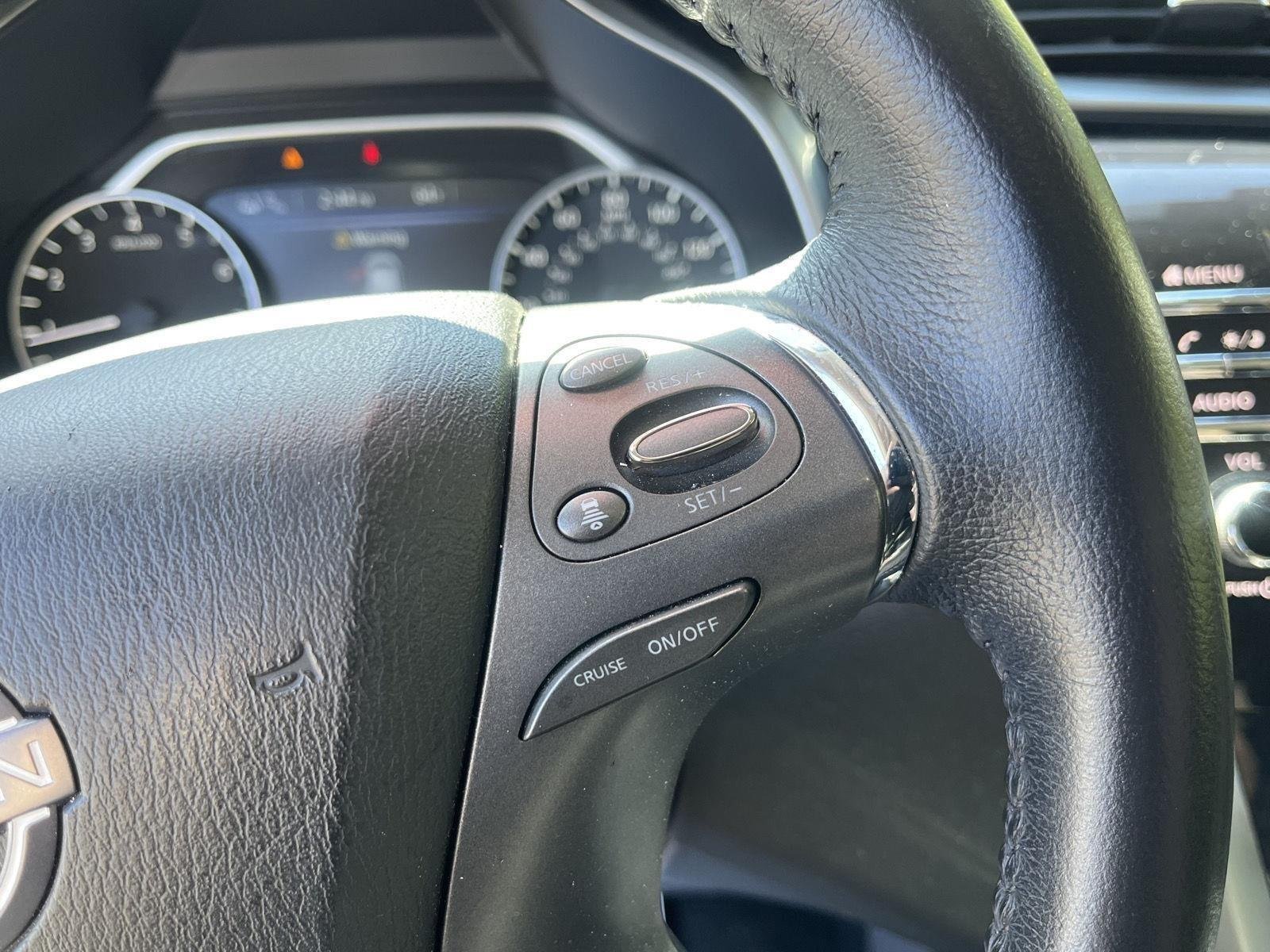 Used 2024 Boulder Gray Pearl Nissan SV image 27