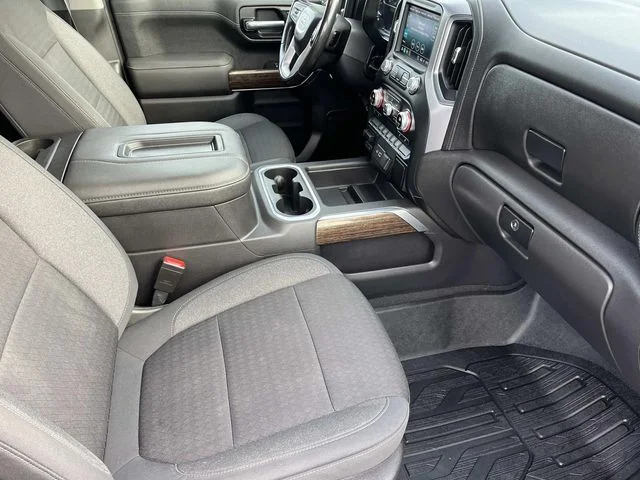Used 2021 White GMC Elevation image 21