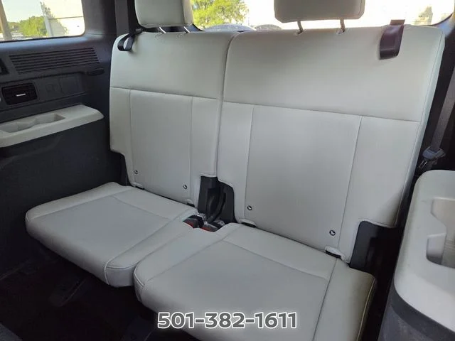 Used 2024 Silver Hyundai SEL image 11