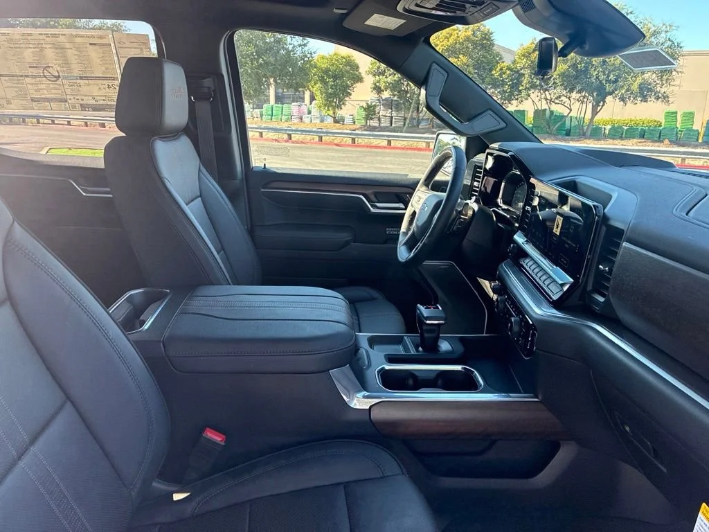 2026 Chevrolet Silverado 1500 High Country - Photo 29