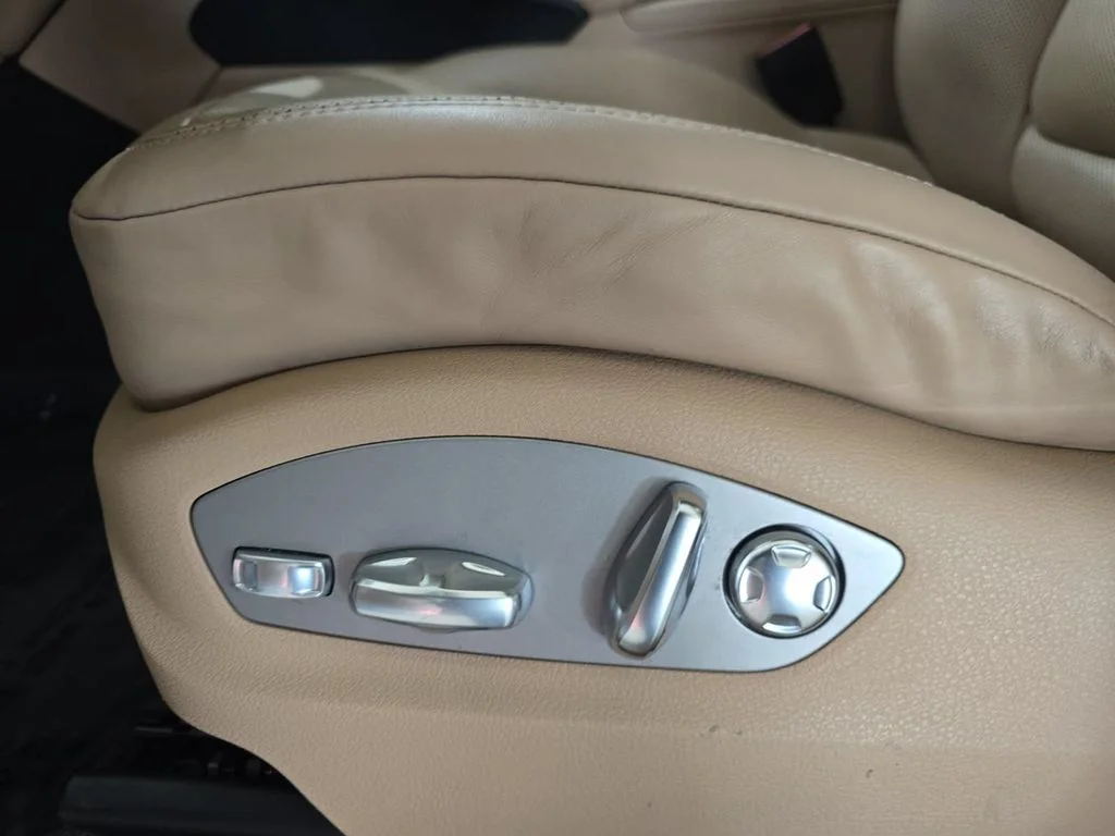 2021 Porsche Macan S - Photo 19