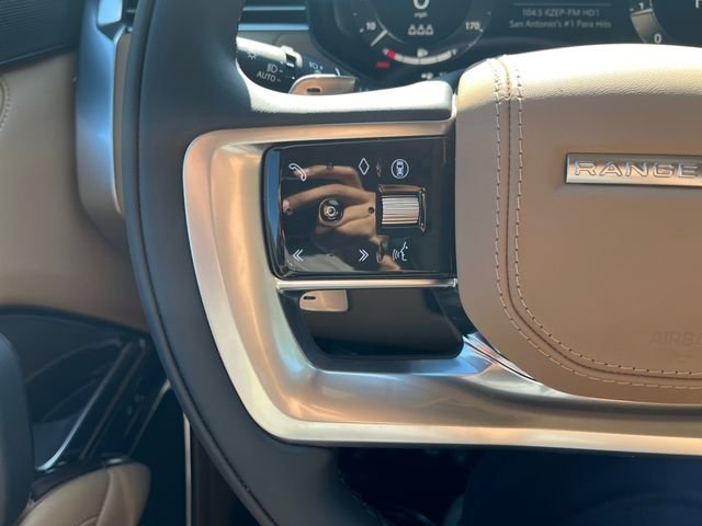 New 2026 Ostuni Pearl White Land Rover SE image 22