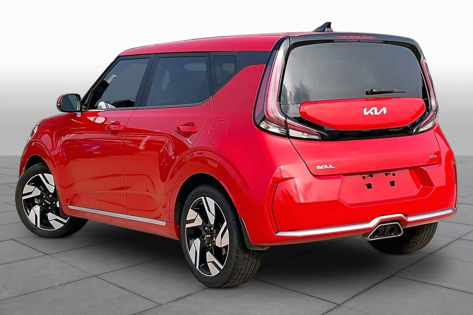 Used 2023 Inferno Red Kia GT-Line image 11