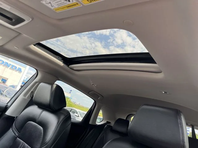 Used 2026 Gray Honda EX-L image 18