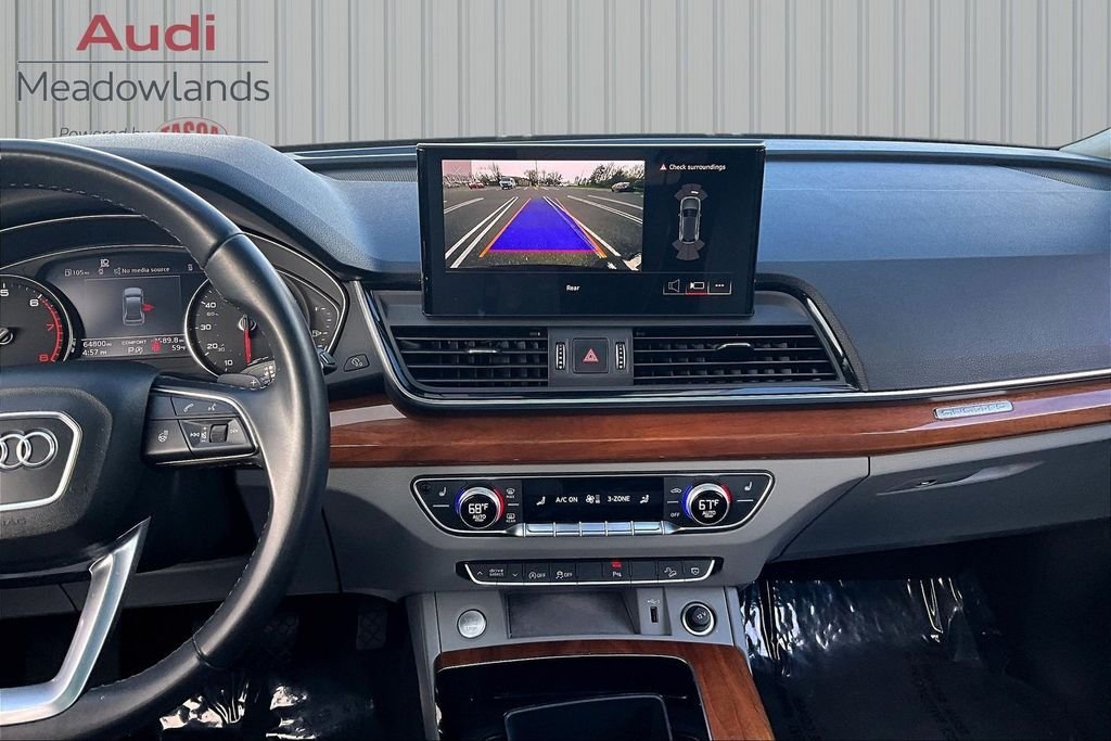 Used 2023  Audi 40 Premium image 9