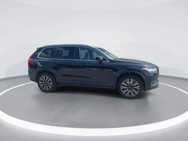 Used 2020 Black Volvo T5 Momentum image 9