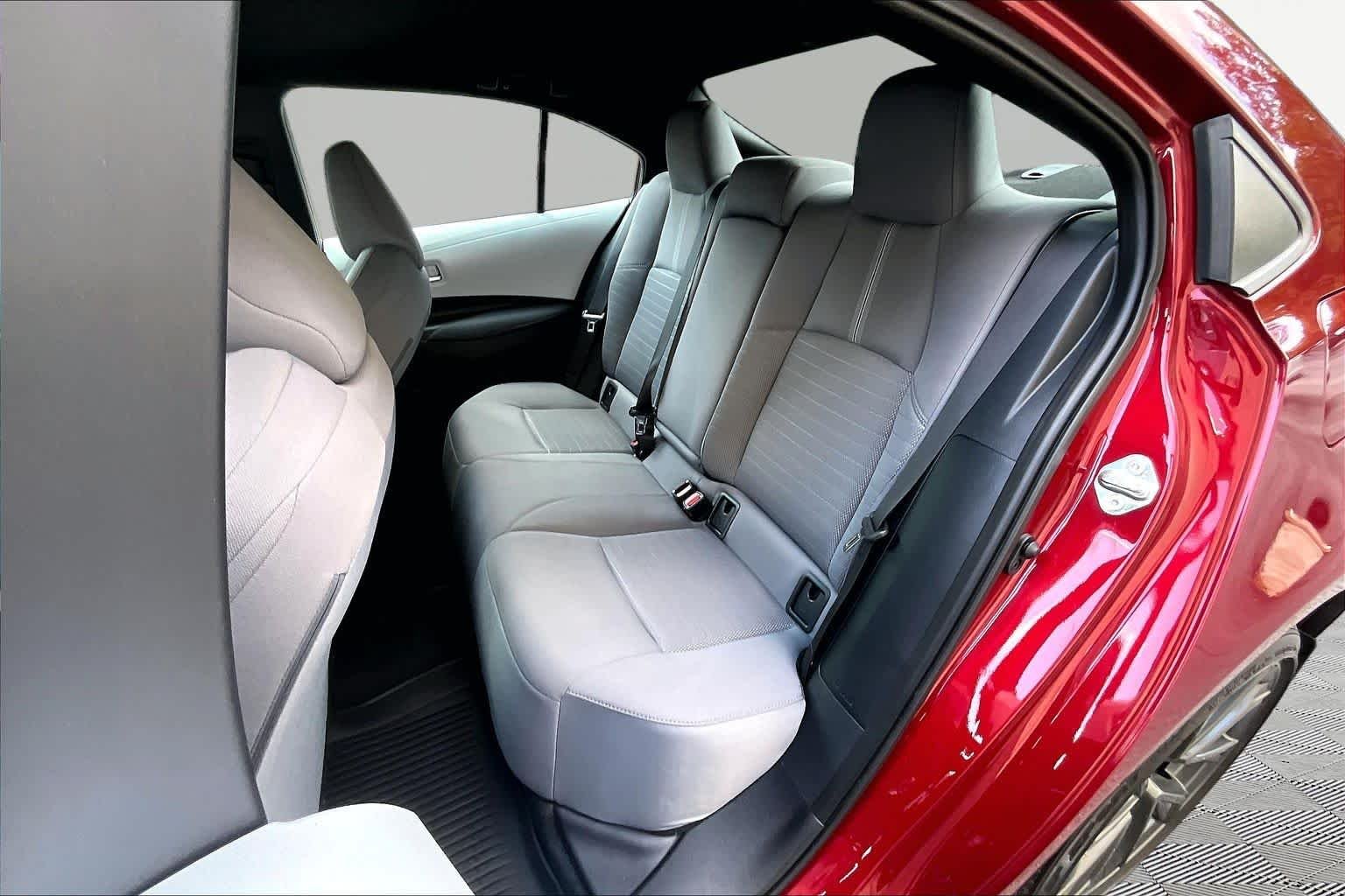 Used 2025 Ruby Flare Pearl Toyota SE image 21