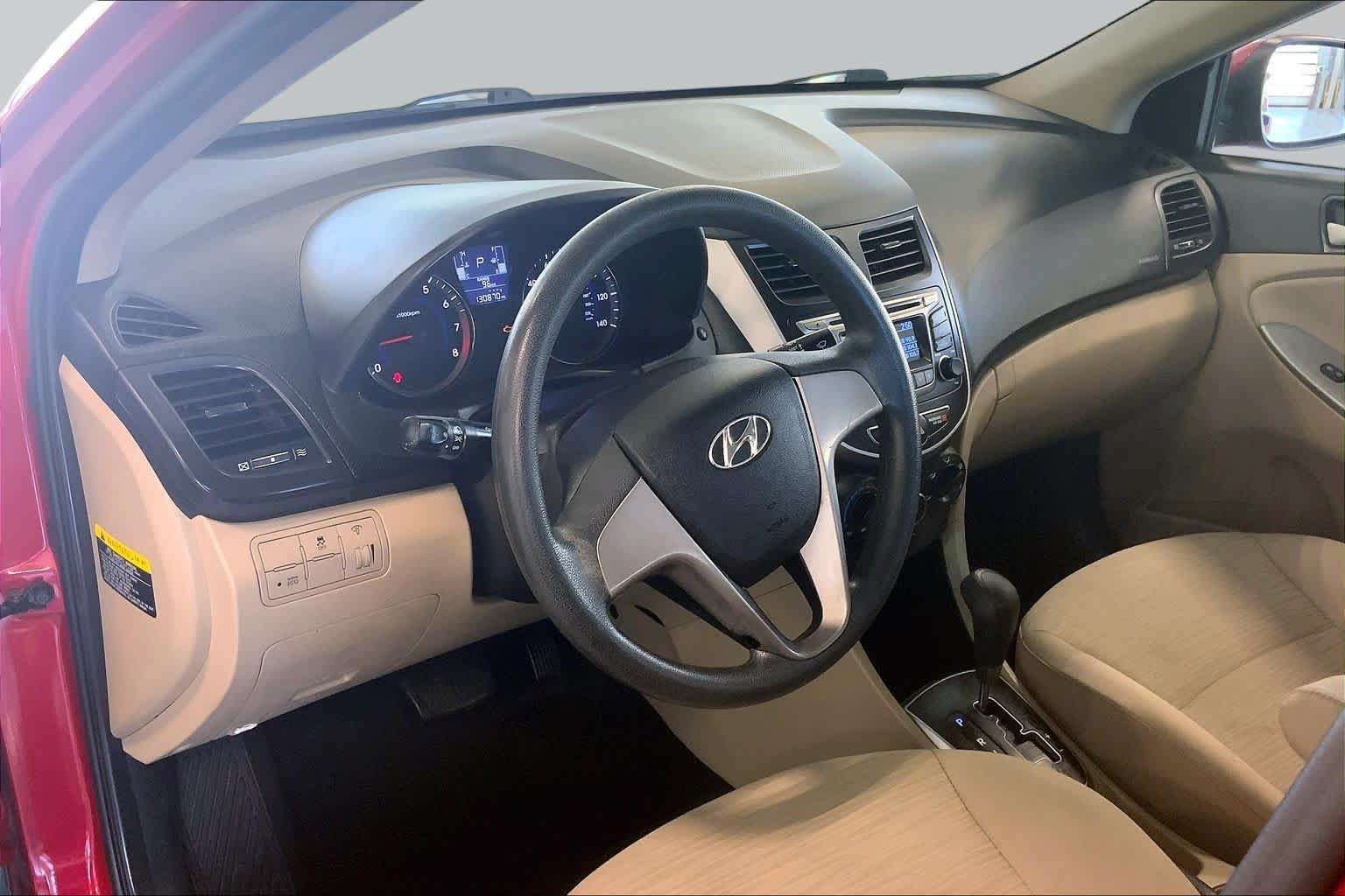 Used 2016 Boston Red Metallic Hyundai SE image 18