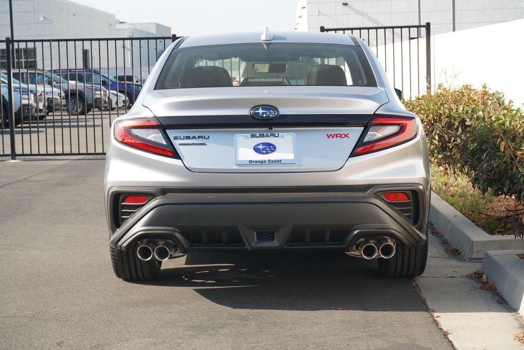 New 2026 ICE SILVER METALLIC Subaru Base image 4