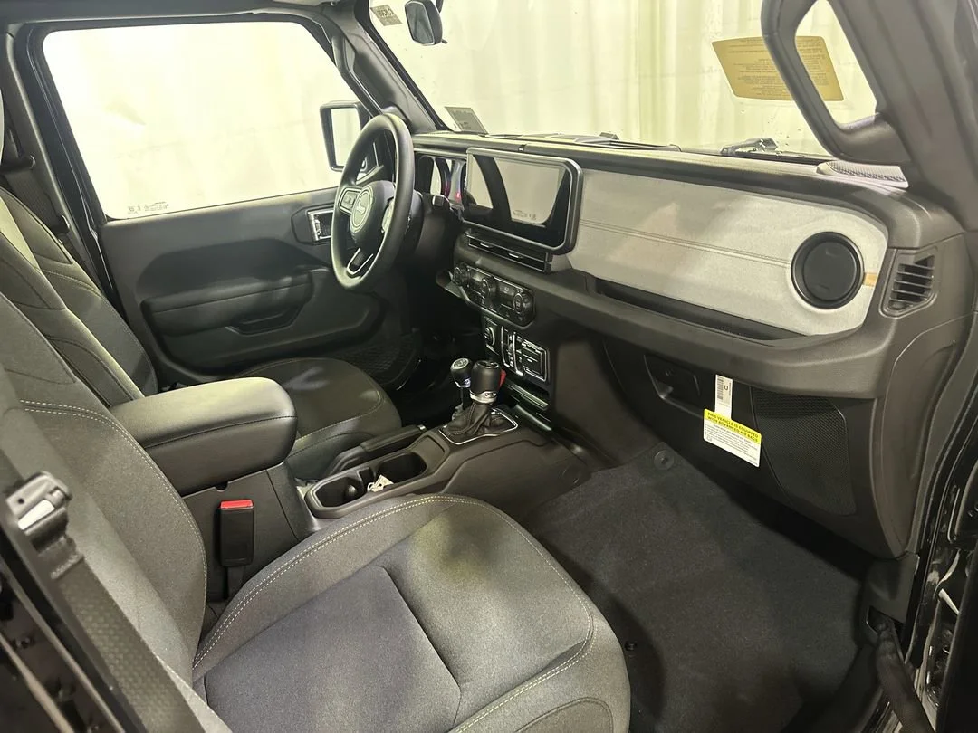 2026 Jeep Wrangler 4-Door Sport - Photo 14