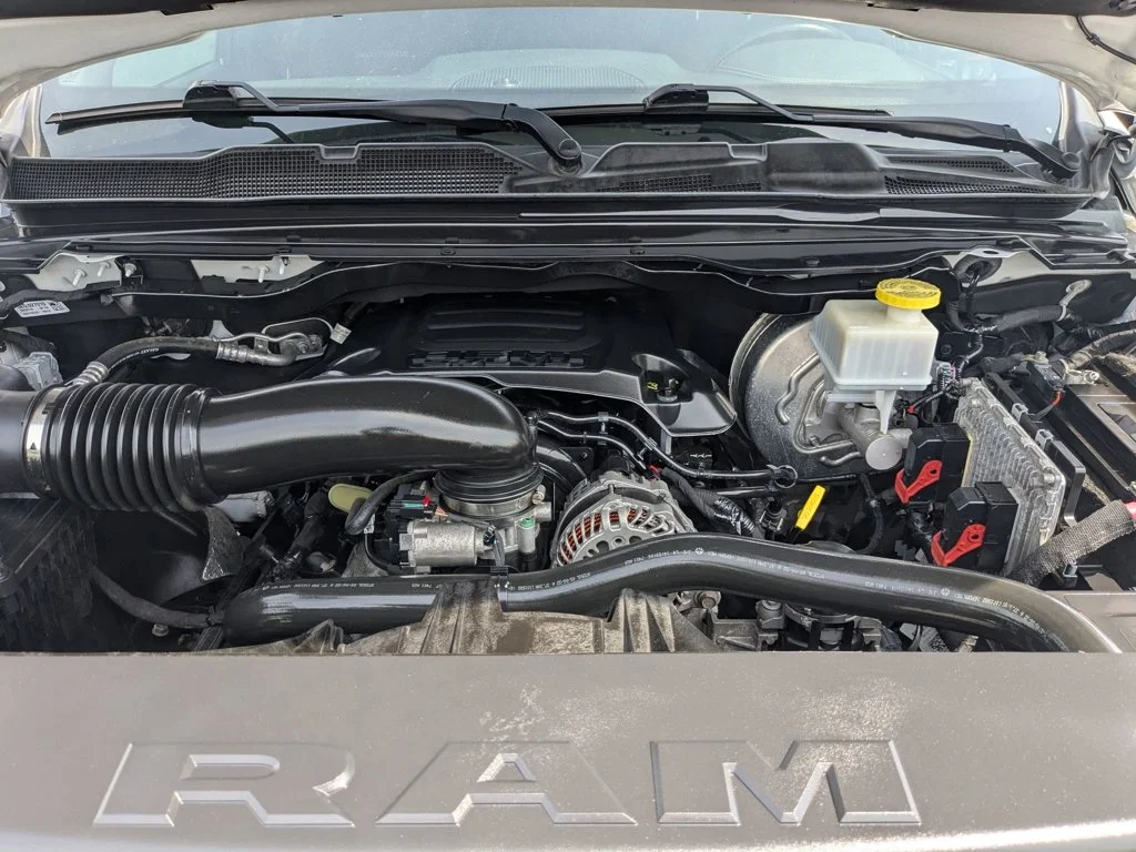 Used 2022 Bright White Clearcoat Ram Laramie image 30