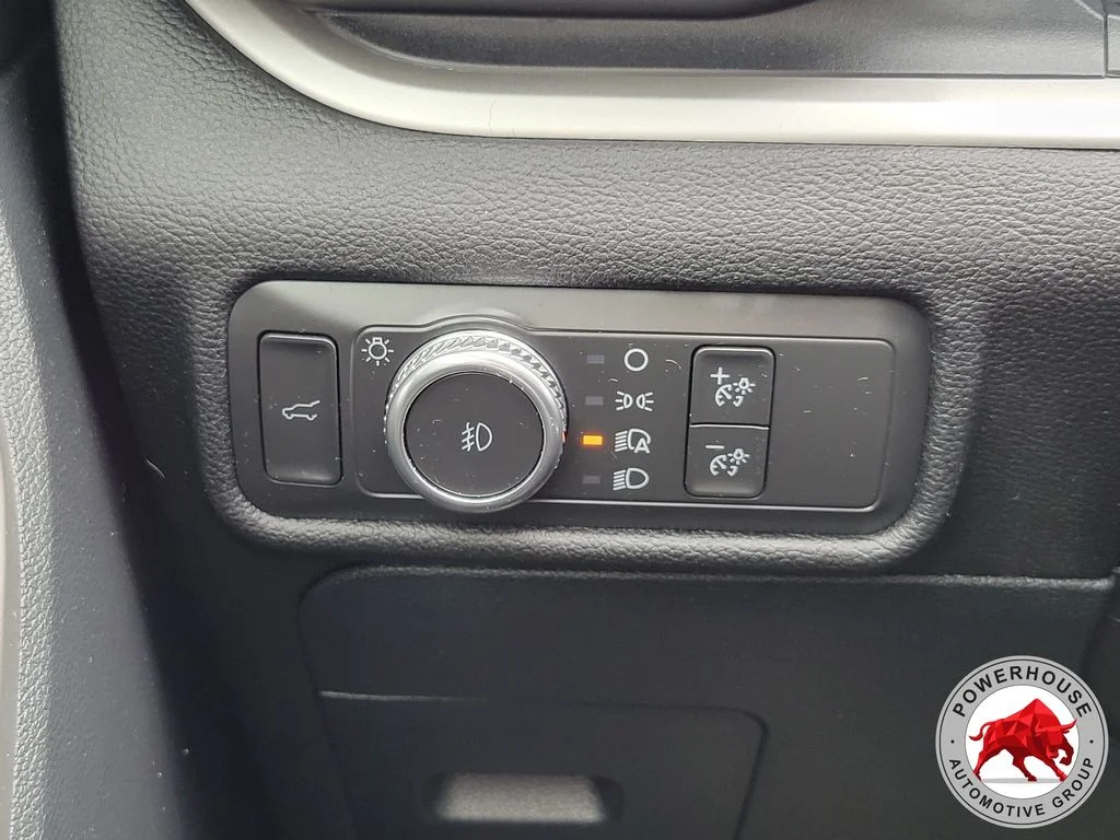 Used 2021 Blue Ford XLT image 29