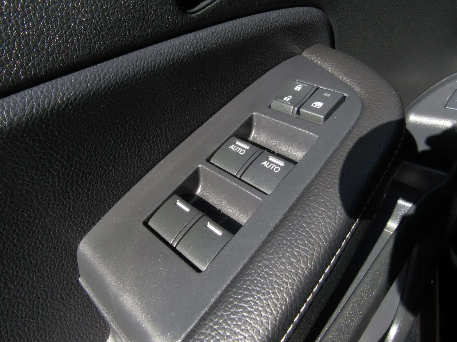 Certified Used 2024 Crystal Black Pearl Honda AWD RTL image 50
