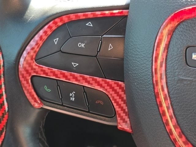 Used 2022 Torred Clearcoat Dodge SXT image 13