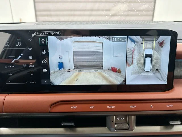 New 2027 Ivory Silver Kia SX-PRESTIGE image 25