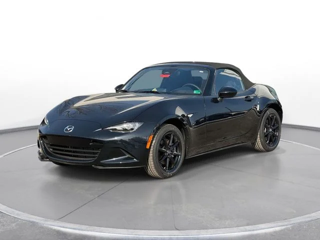 2025 Mazda MX-5 Miata Sport's photo