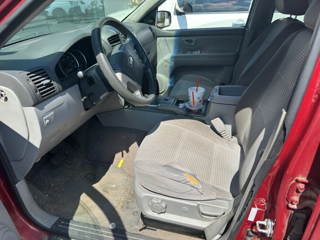 Used 2009 Spicy Red Kia LX image 5