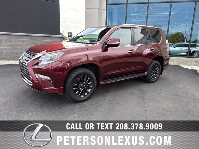 Used 2022  Lexus 460 Premium image 2