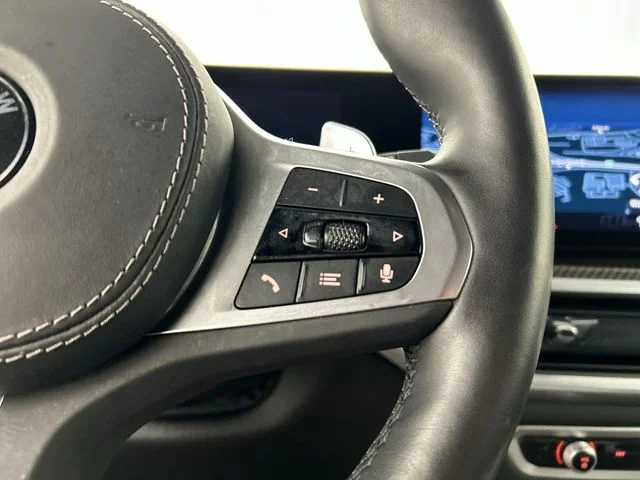 Used 2023 Black BMW xDrive40i image 13