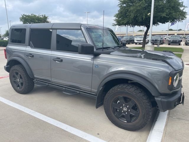 2024 Ford Bronco Black Diamond Mid (322A) 4x4's photo
