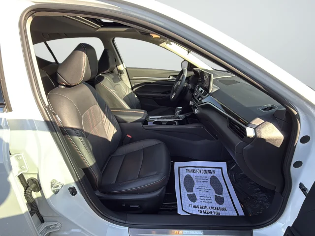 Certified Used 2024 White Nissan 2.0 SR image 26