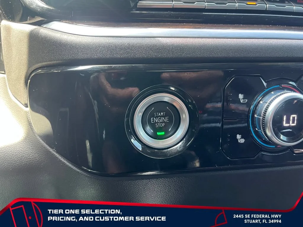 Certified Used 2022 ONYX BLACK GMC Elevation image 28