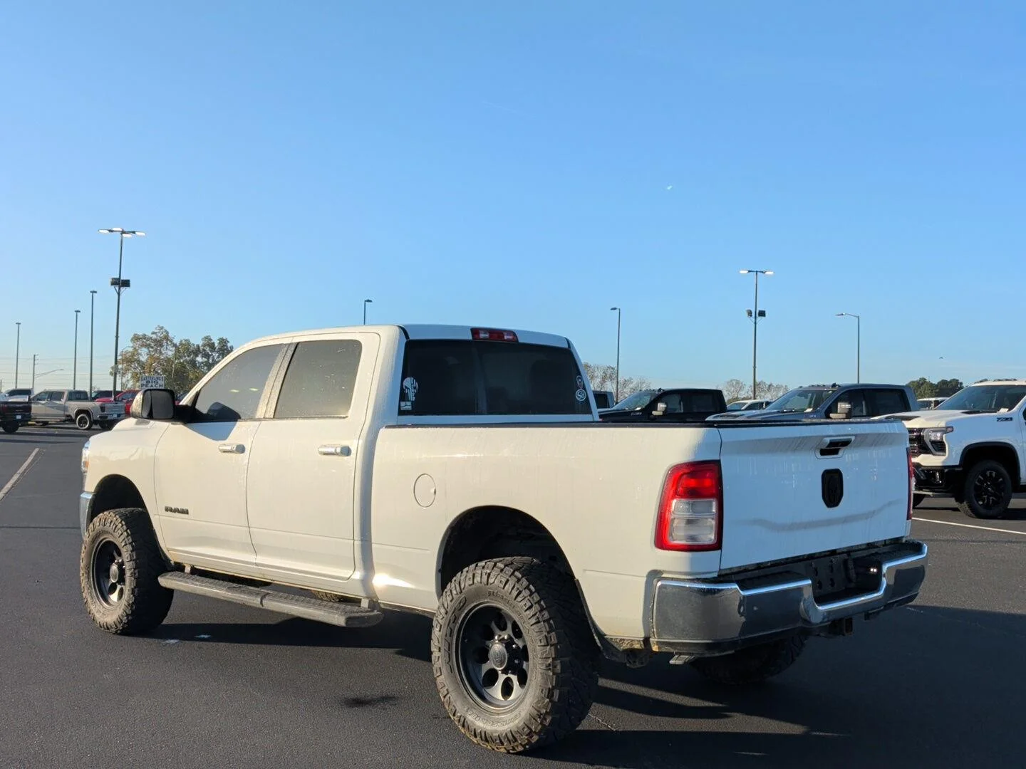 Used 2019 WHITE Ram Big Horn image 3
