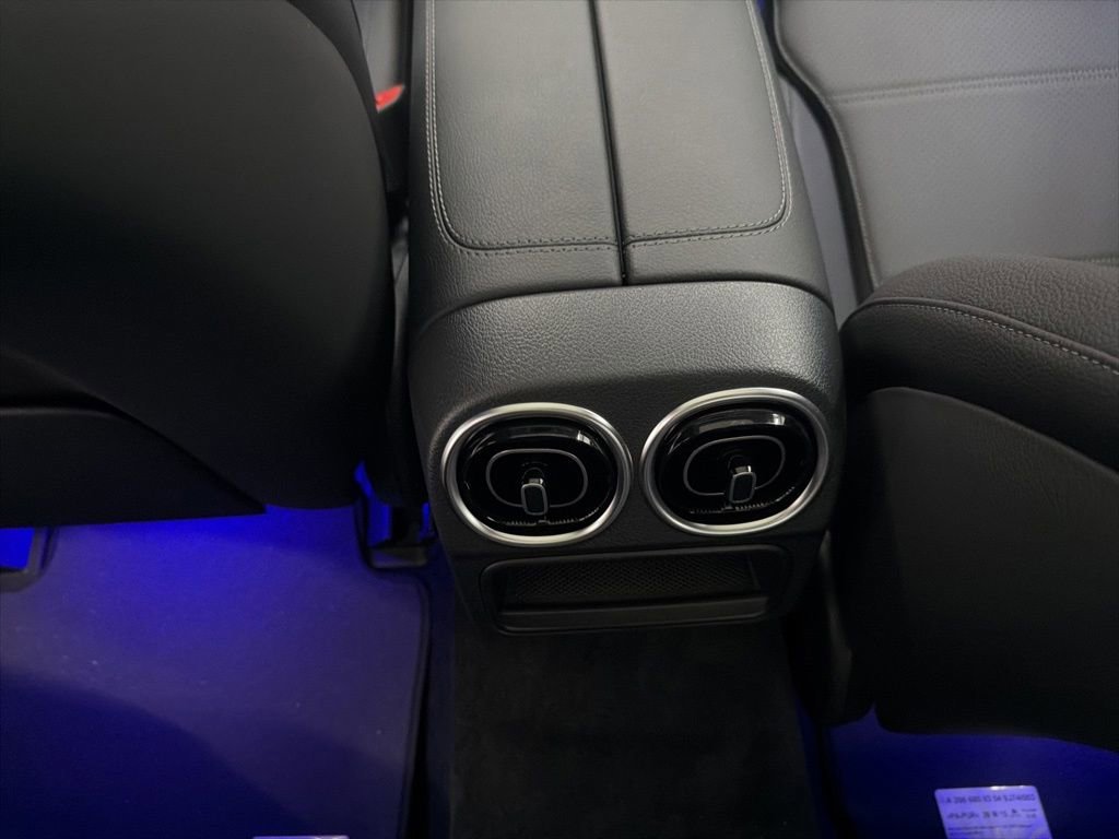 New 2026 Polar White Mercedes-Benz C 300 image 57