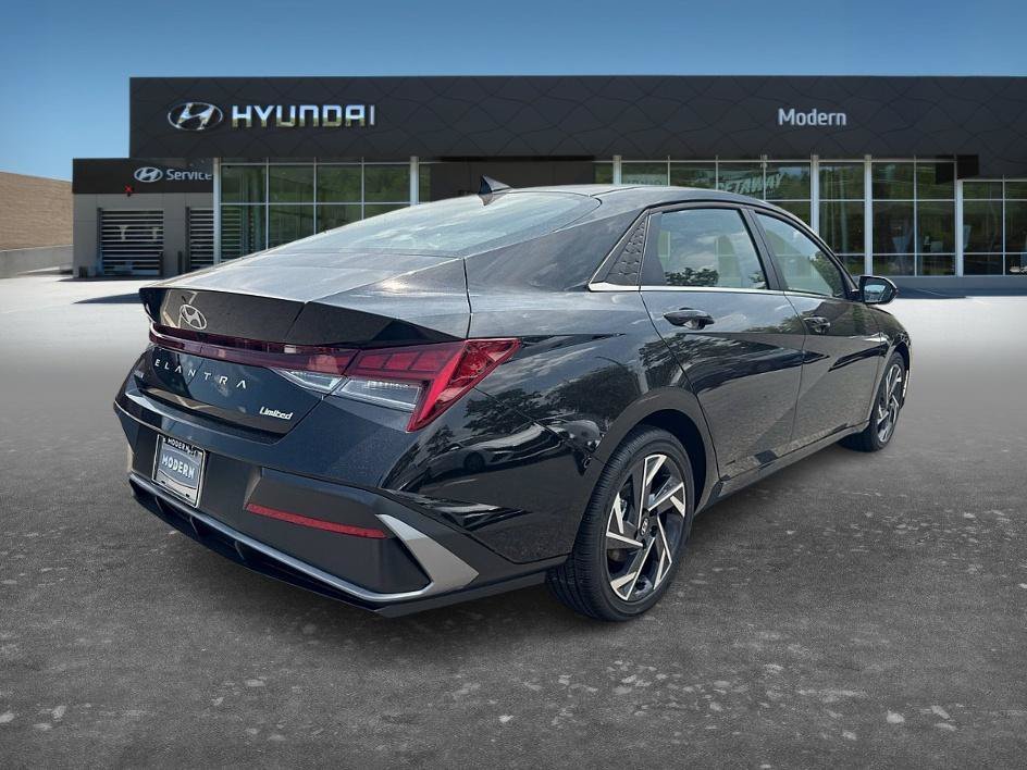New 2026 Abyss Black Hyundai Limited image 3