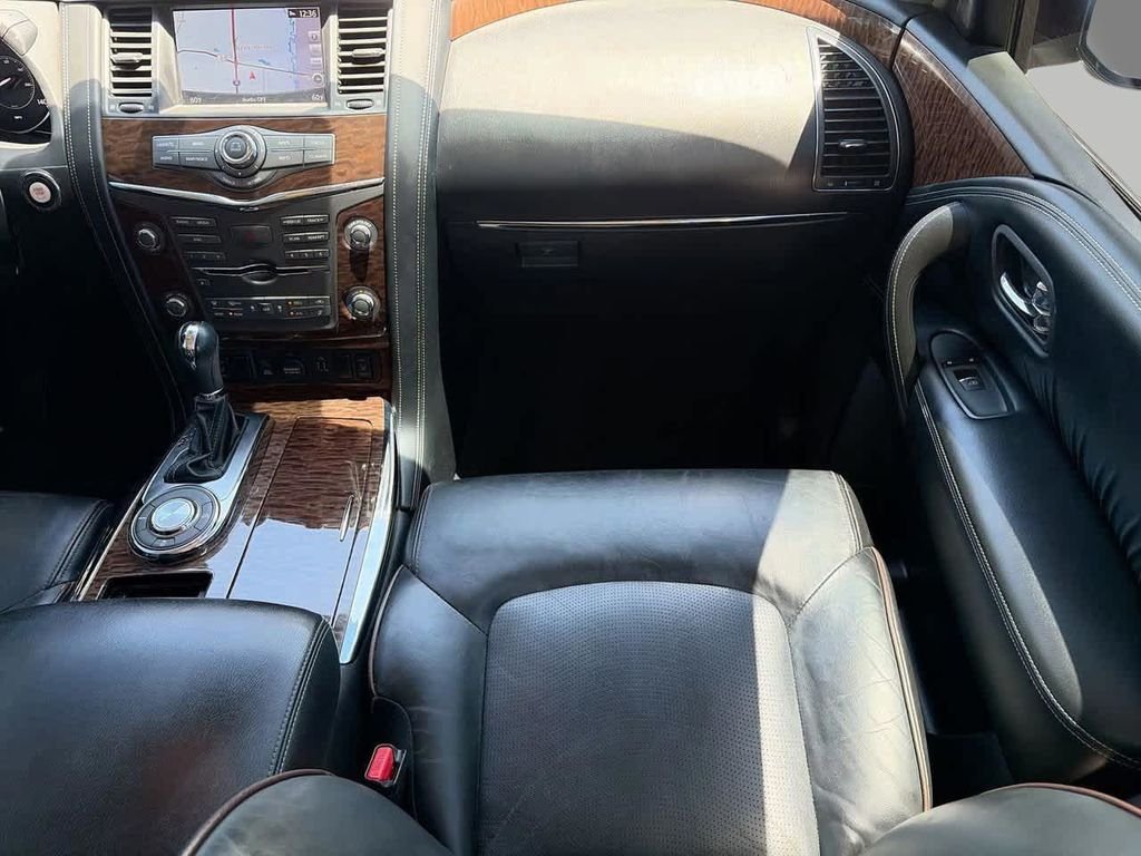 Used 2018 Silver Nissan SL image 13