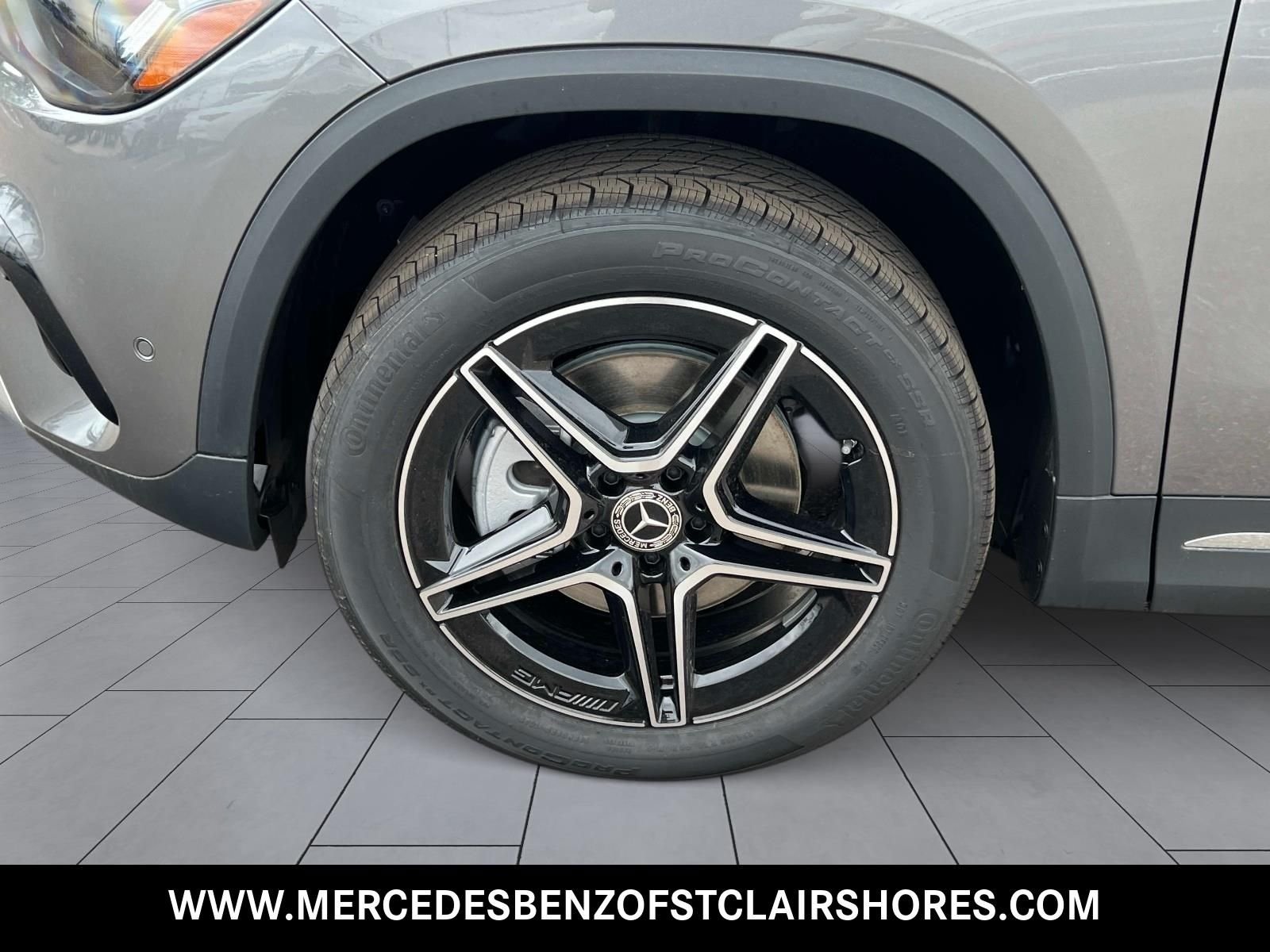 New 2026 Mountain Grey Metallic Mercedes-Benz GLA 250 image 11