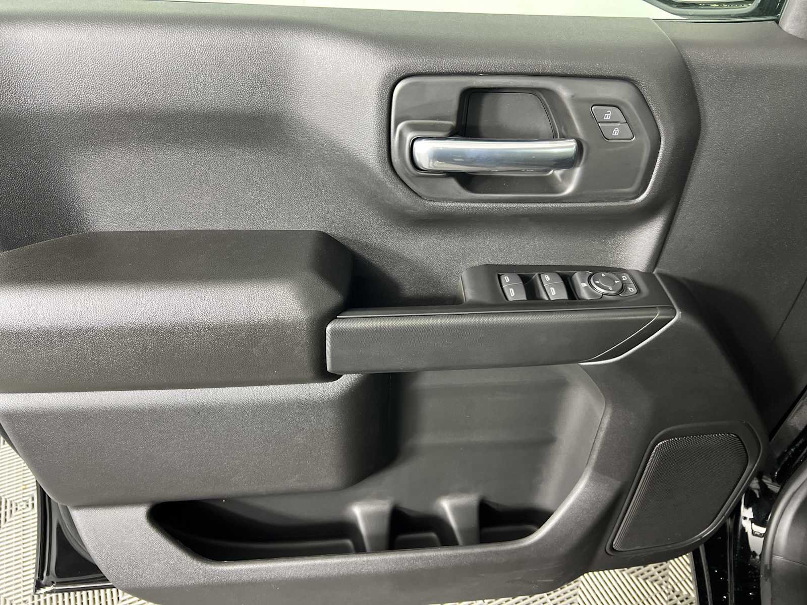 2026 GMC Sierra 1500 Pro - Photo 9