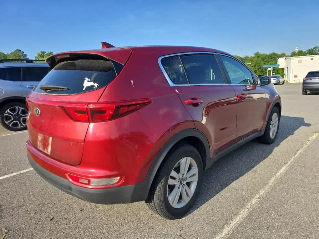 Used 2017 Hyper Red Kia LX image 4