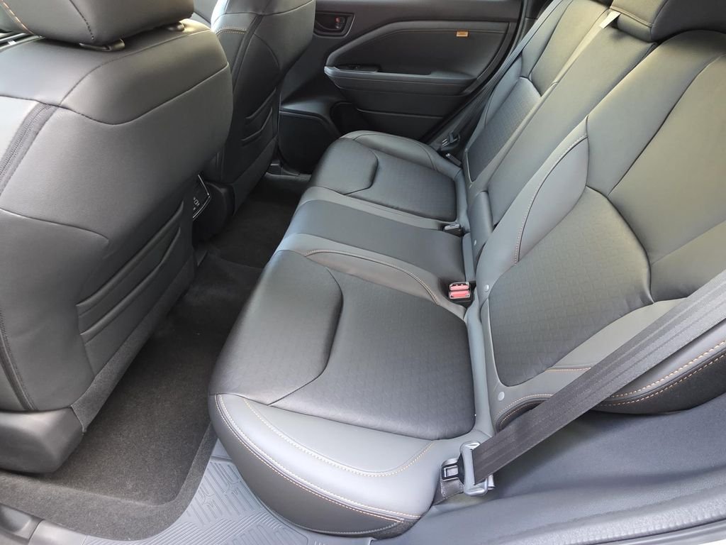 New 2026 CRYSTAL WHITE PEARL Subaru Wilderness image 11