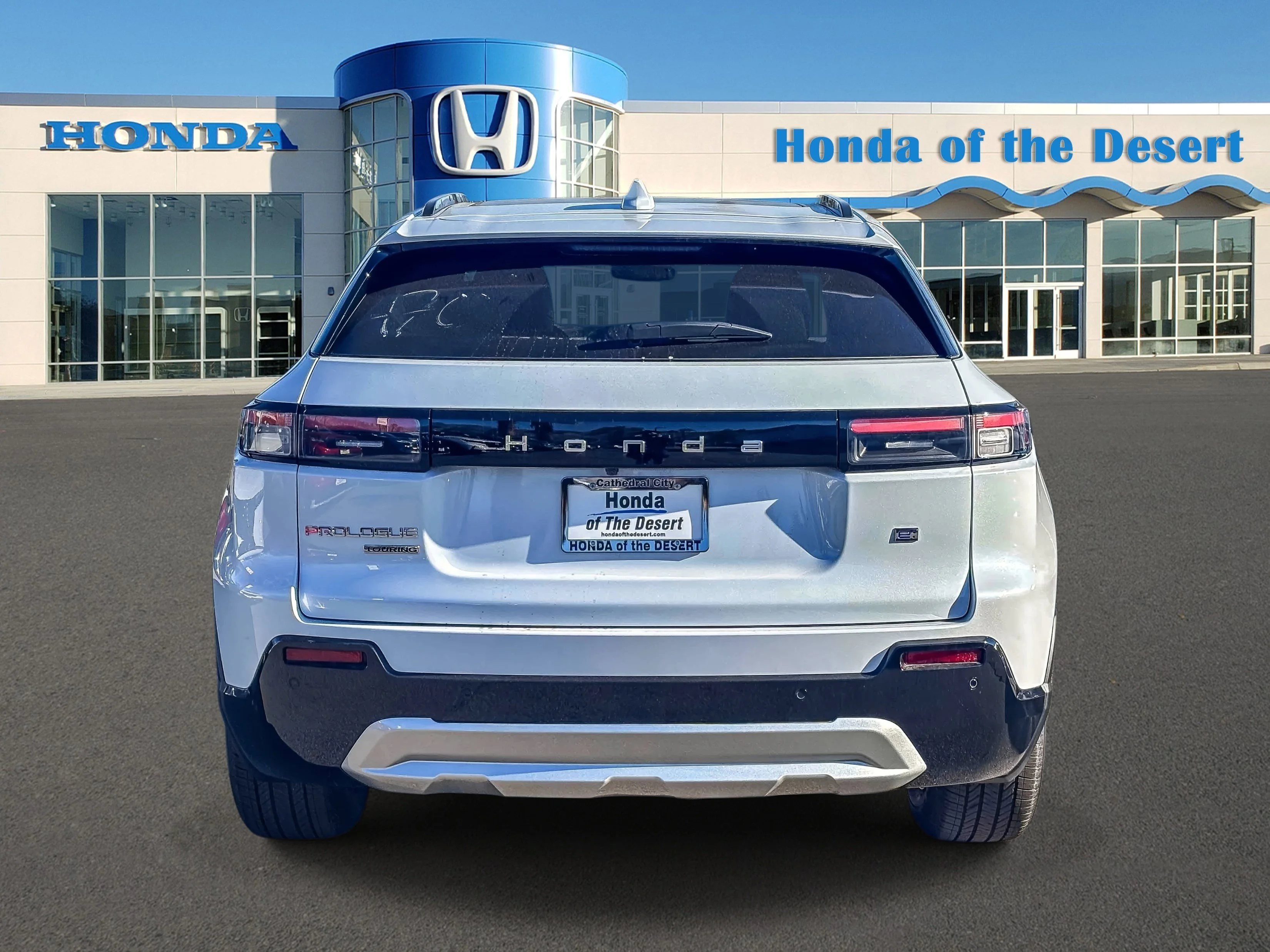 New 2026 Frostline White Pearl Honda Touring image 5