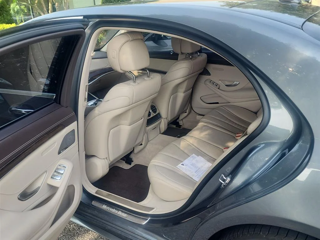 Used 2020 DIAMOND SILVER METALLIC MERCEDES-BENZ-CAR  image 8